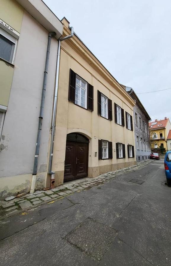 Downtown Romantic Székesfehérvár Εξωτερικό φωτογραφία